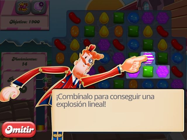 Nivel 2 de candy crush. Es tutoríal de qué pasaría si unimos un caramelo rayado?